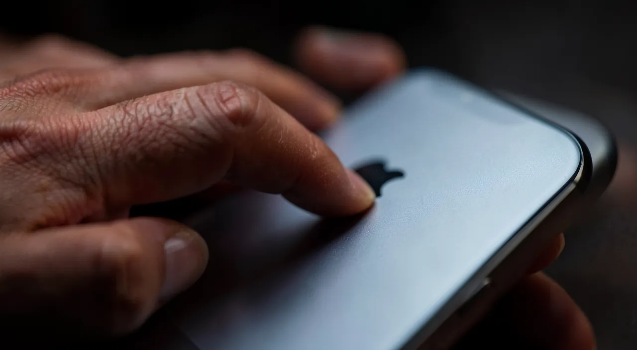 Tocar la parte trasera del iPhone para activar una acción