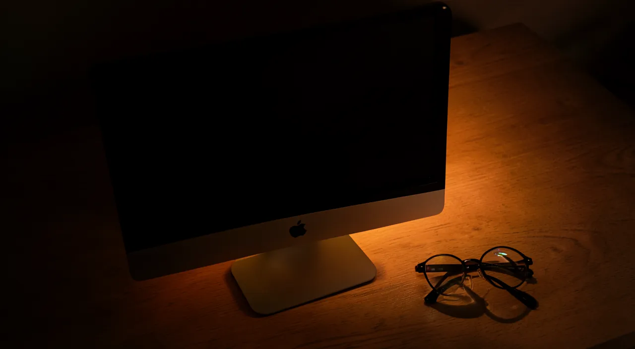 Adjusting your screen for eye comfort
